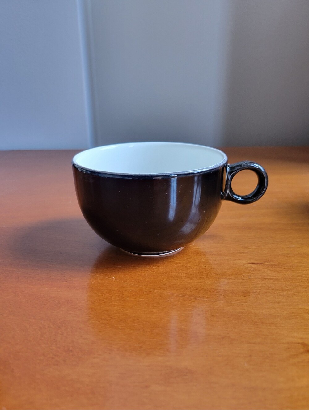 Vintage MCM Hand Painted Italian Ceramic Tea Cup Gloss Black 8oz